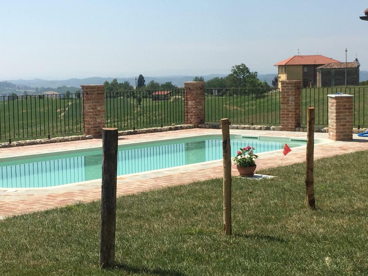 Azienda Agricola Garoglio Davide Alfiano Natta Екстер'єр фото